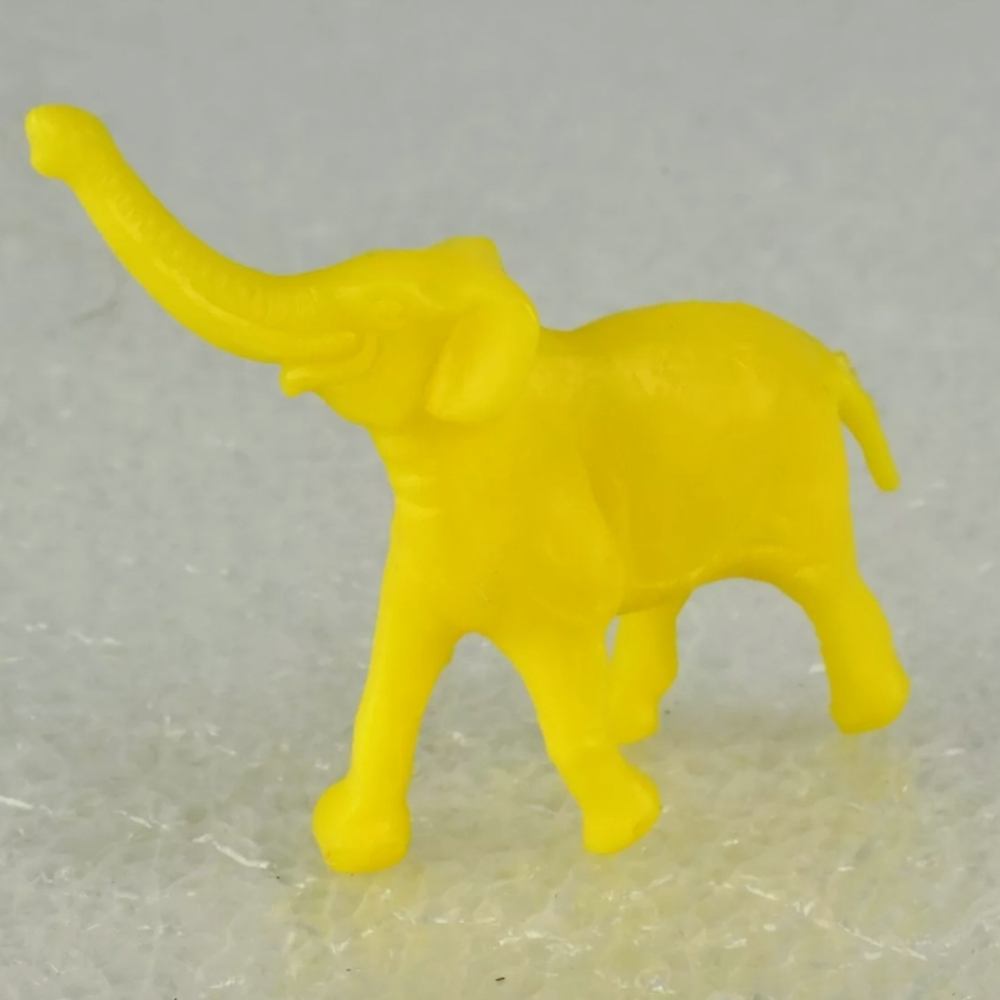 VTG Feeley Meeley ELEPHANT Game Piece Replacement PartYellow Elephant Toy Figure